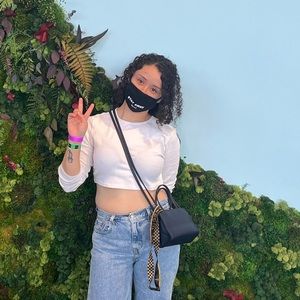 Meet your Posher, Ivy